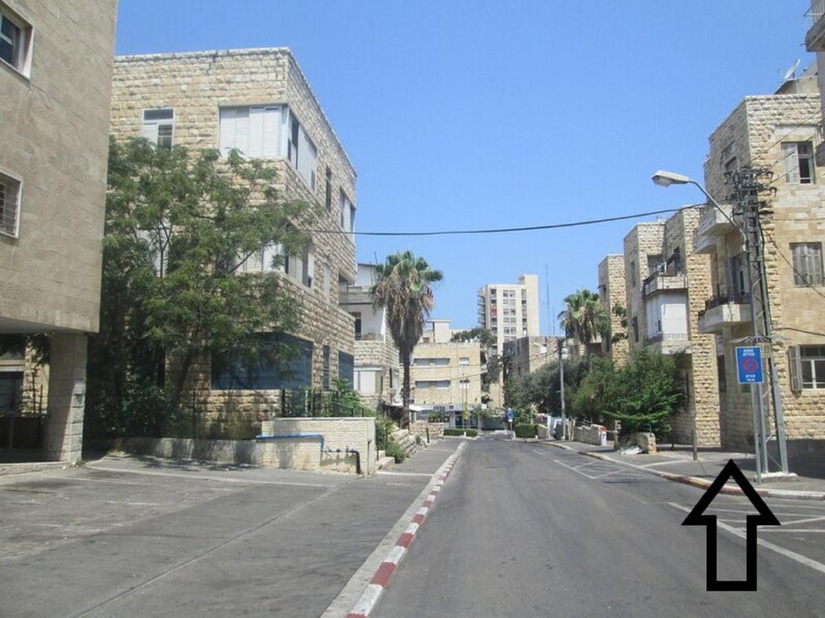 Guesthouse Comfy - Separate Rooms In The Apartment For A Relaxing Holiday Haifa Exterior foto