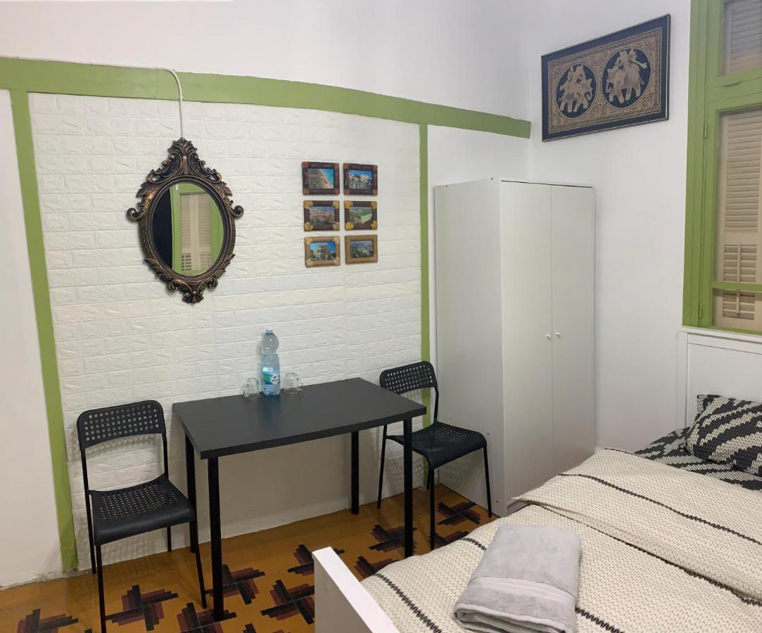 Guesthouse Comfy - Separate Rooms In The Apartment For A Relaxing Holiday Haifa Exterior foto